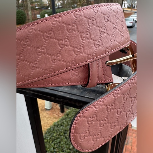 AUTHENTIC GUCCI NWT SOFT PINK BUCKLE BELT - Picture 6 of 17